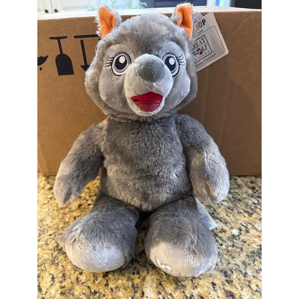 Build-A-Bear Great Wolf Lodge Exclusive Violet the‎ Wolf Plush Gray Orange New